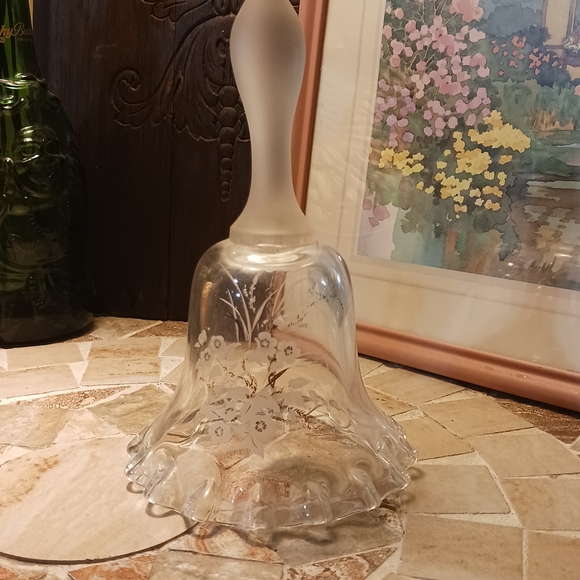Elegant Frosted Glass Bell with Floral Design - Picture 1 of 3